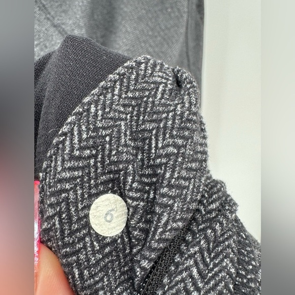 Lululemon Think Fast Pullover Hoodie - Picture 11 of 16